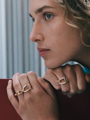 エルメスの公式オンラインストア | Hermès - エルメス-公式サイト